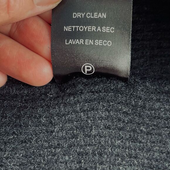 Anthropologie Velvet Graham & Spencer Cut Out Cashmere Sweater Black Size S - Picture 11 of 12